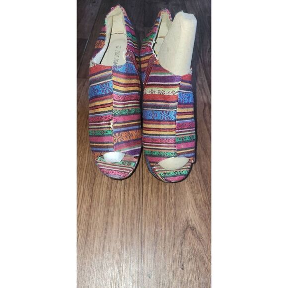 Hot Tomato Fabric Wedge - Picture 1 of 8